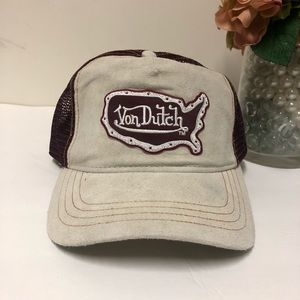 NWOT  Limited Von Dutch hat